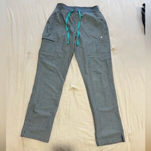 FIGS women High Waisted Yola Skinny Scrub Pants – Graphite, Size M/T